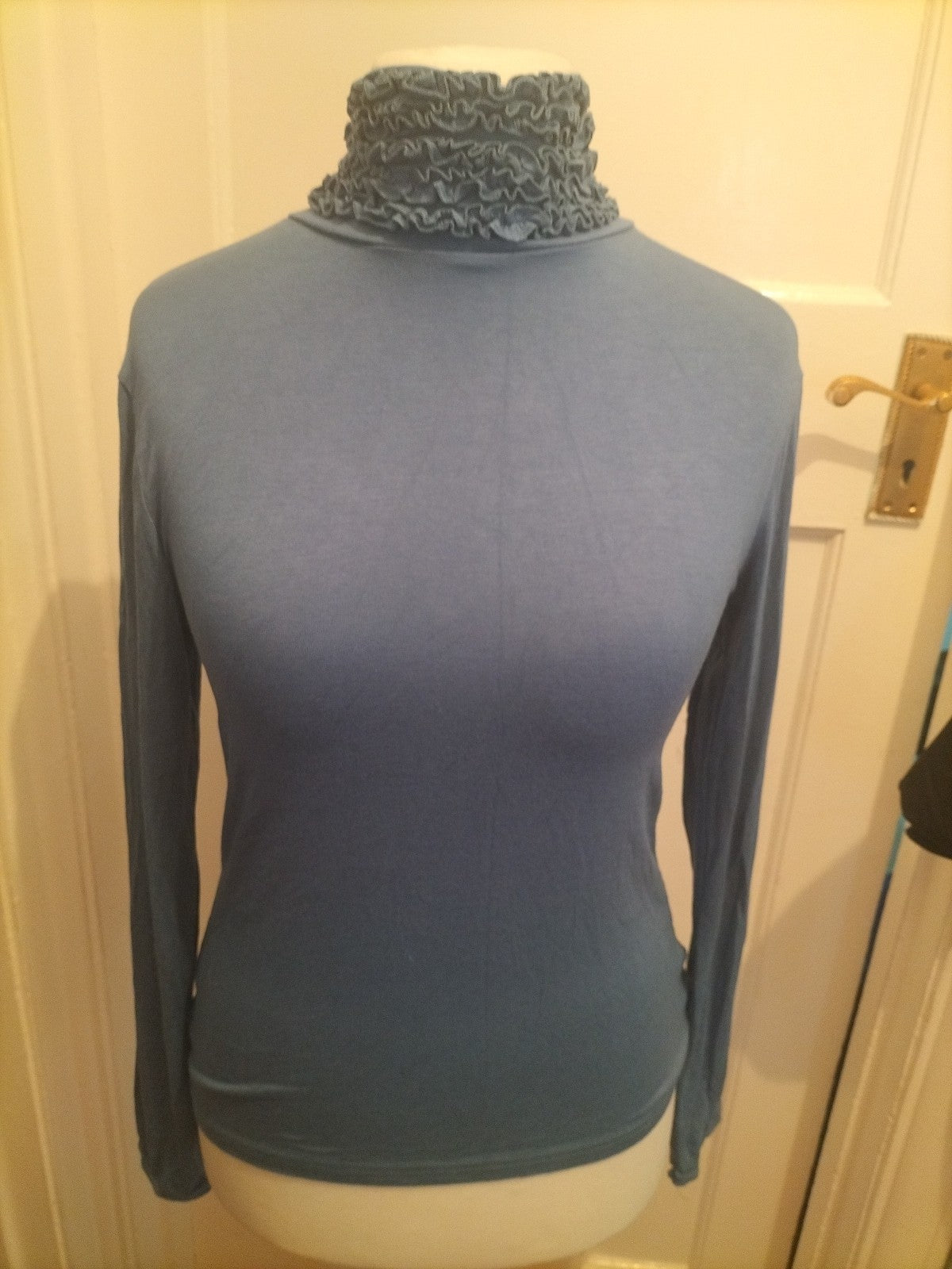 Ladies Sally Allen Size M/L Blue High Neck Long Sleeved Blouse