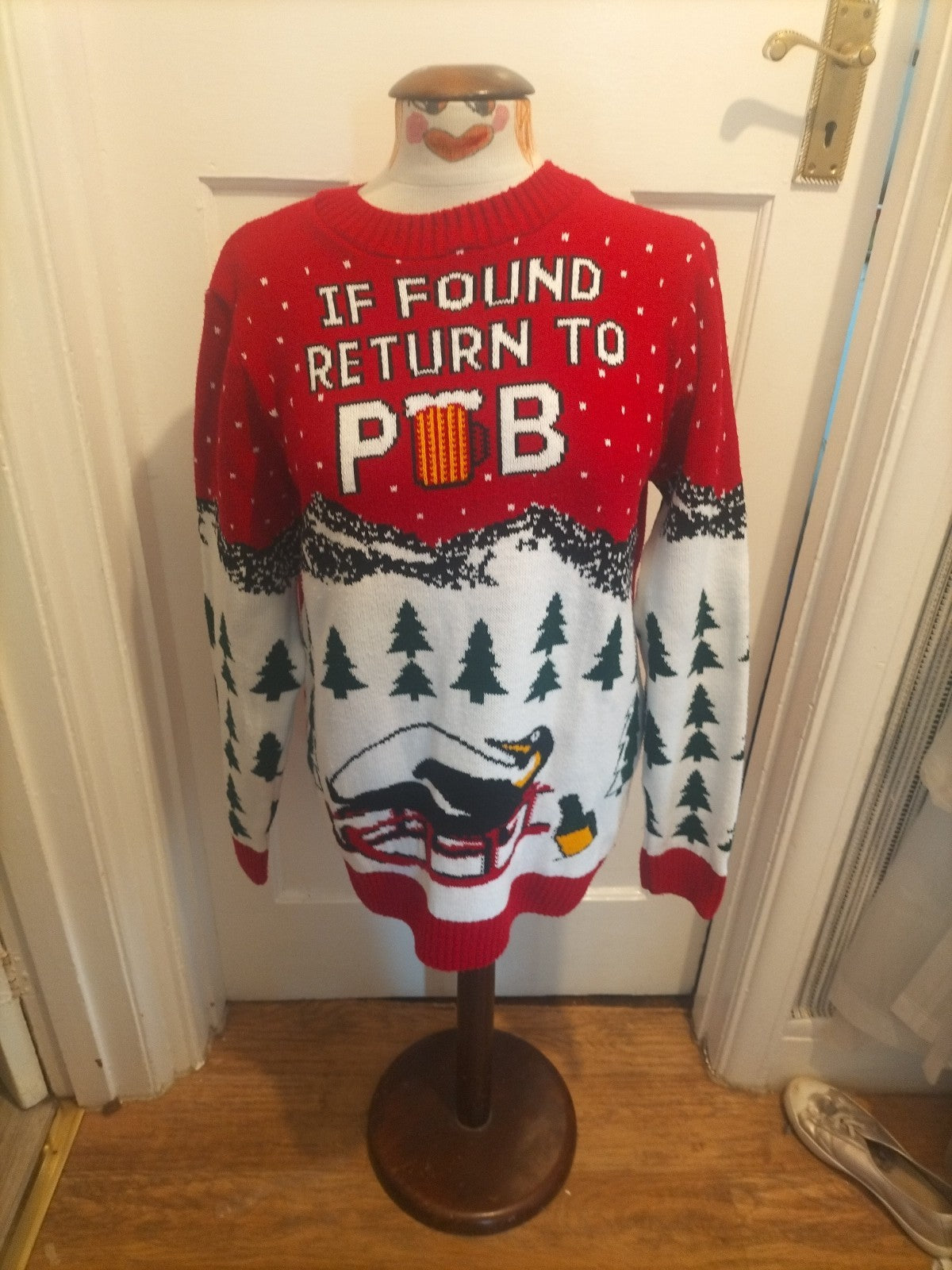 Mens Pout Size Large Red"Return To Pub" Christmas Jumper