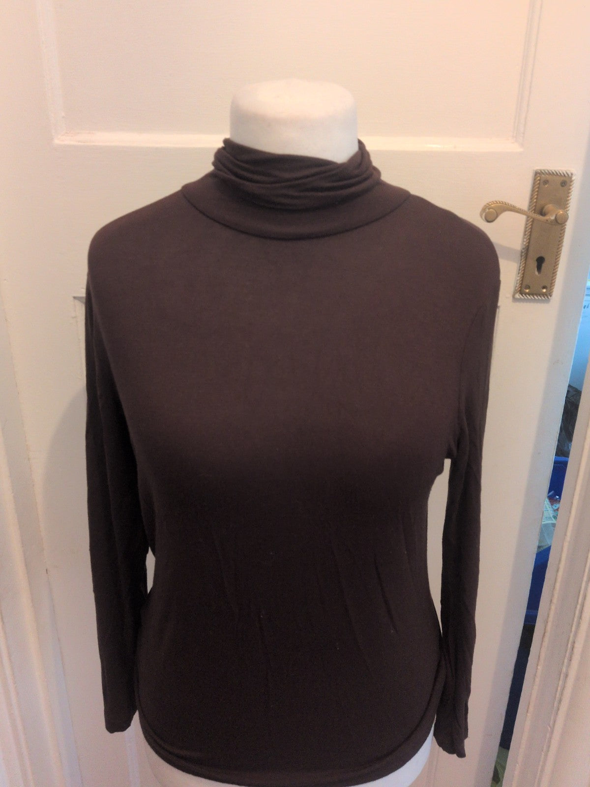 Ladies Tu Choc Brown High Neck Long Sleeved Top Size 14 Free Delivery
