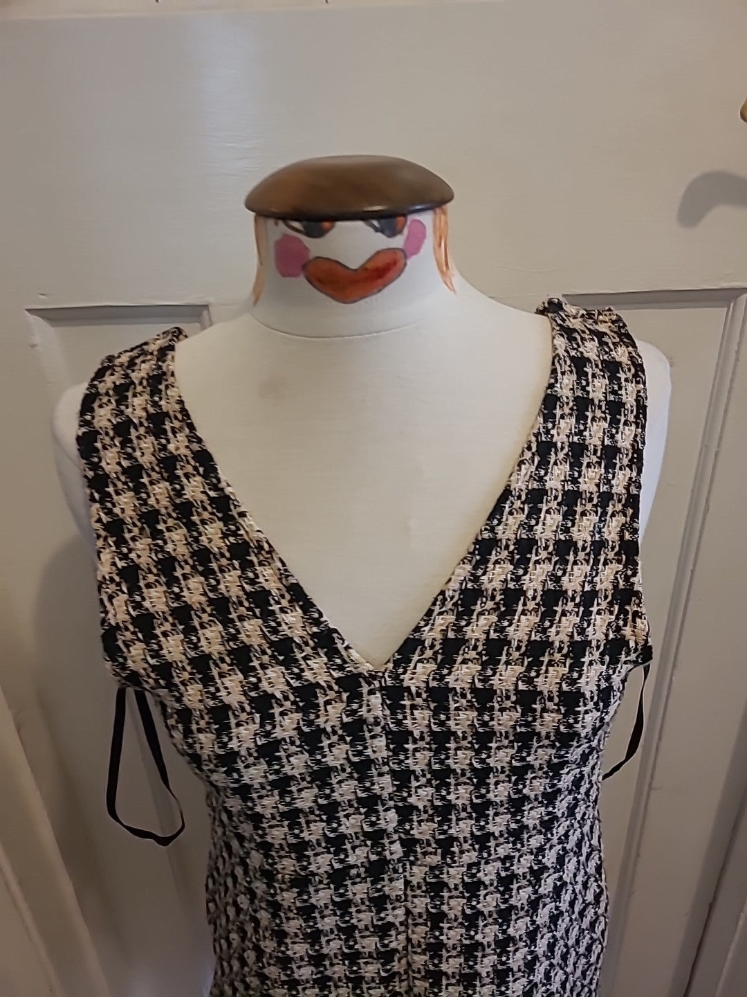 Ladies Primark Size 6 Beige Black Sleeveless Dress