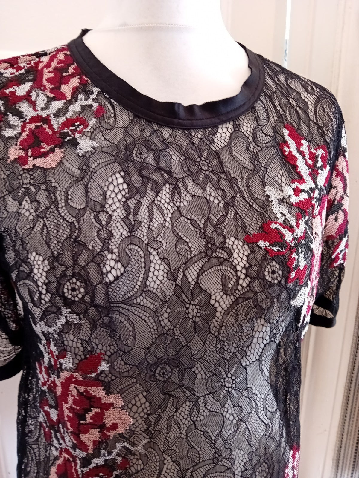 Ladies Next Size 12 Black Floral Lace Sea Through Short Sleeve Blouse Zip At...
