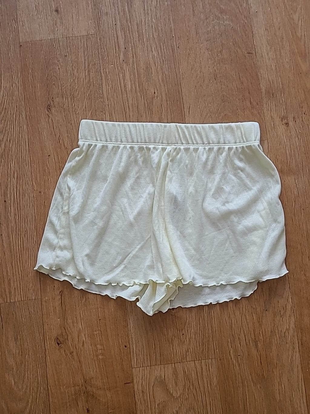 Ladies Primark Size 6-8 Lemon Elasticated Sleep Shorts