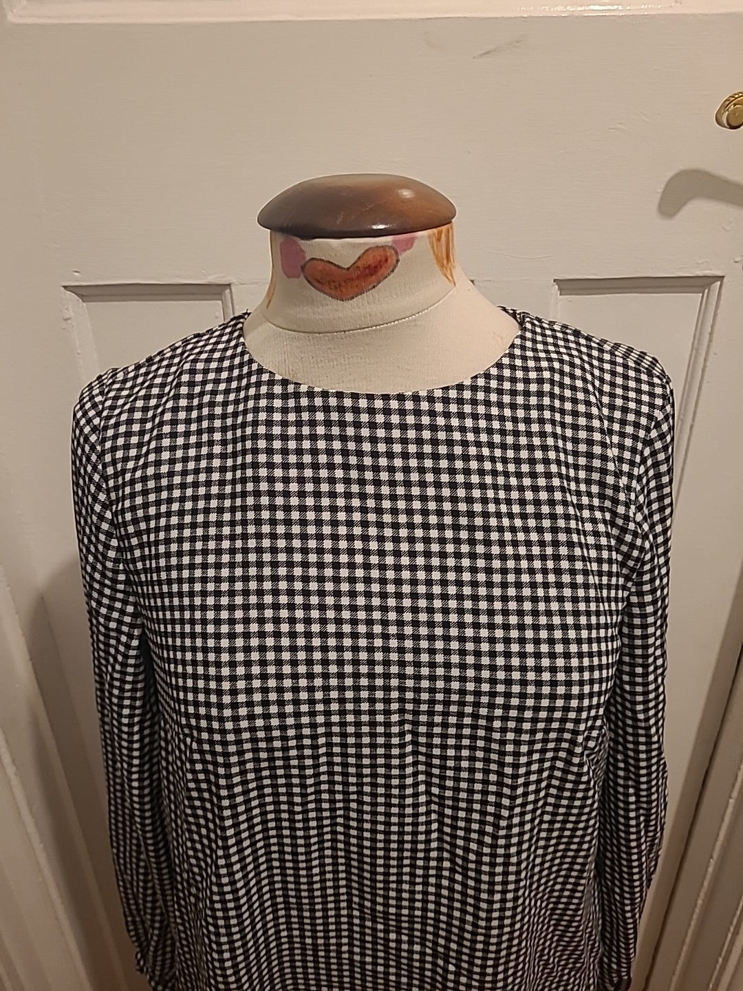 Ladies H&M Size 10 Black/White Check Long Sleeved Dress
