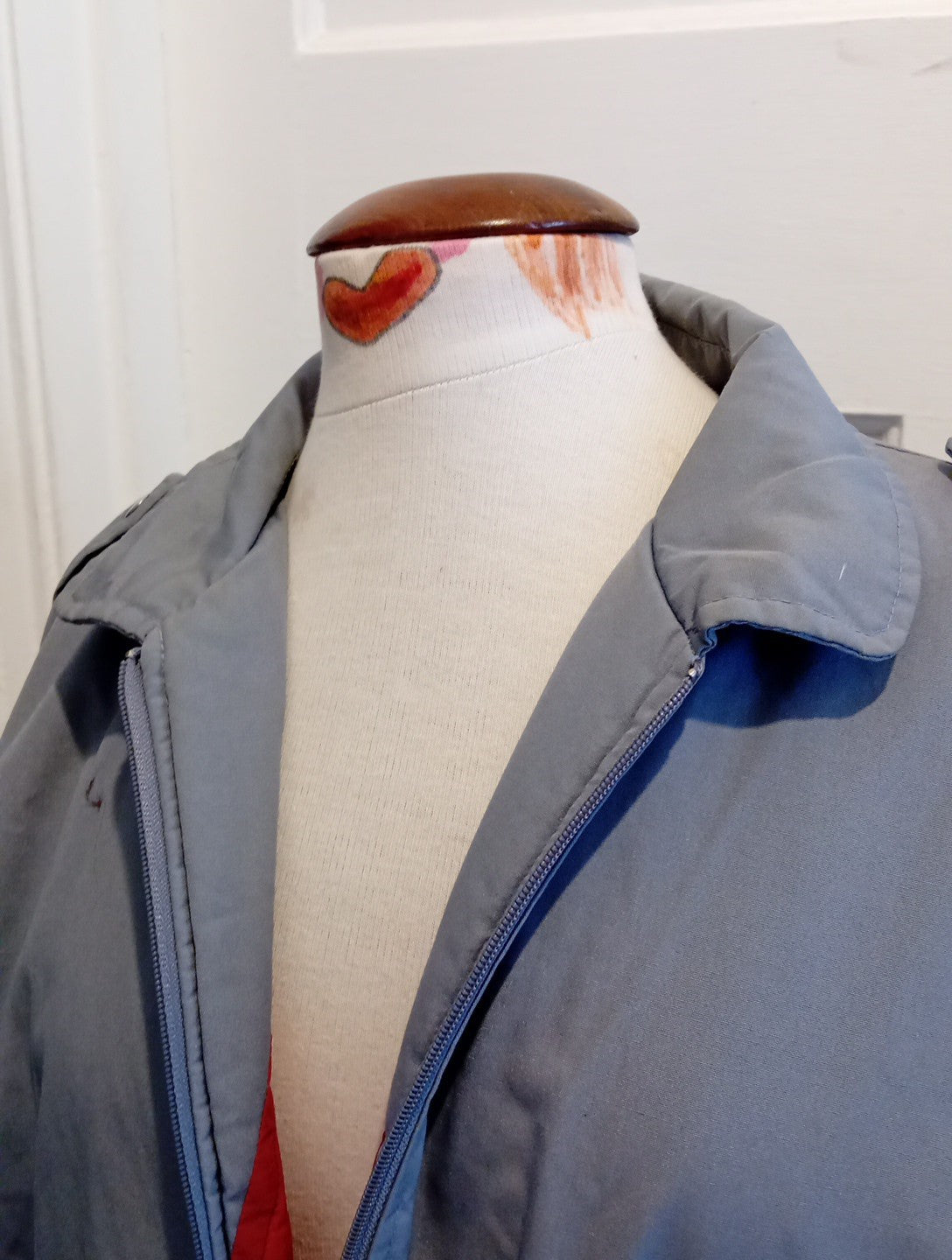 Mens Casual Wear Size Medium Grey Padded Lined Coat