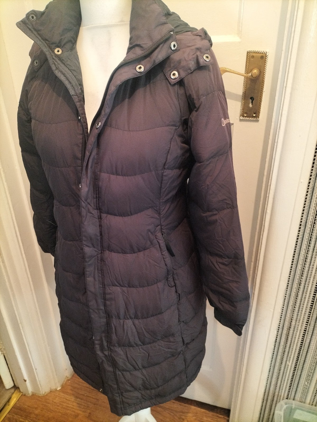 Ladies Berghaus Size 10 Black Lined Puffer Jacket Longline