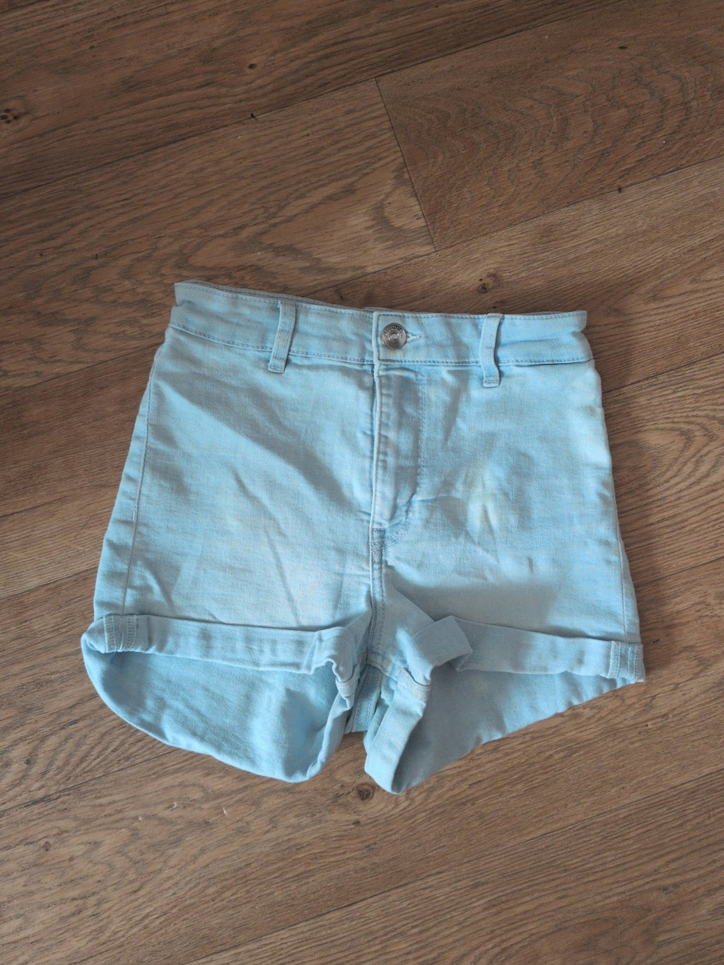 H&M 6 Super Soft Denim Hot Pants