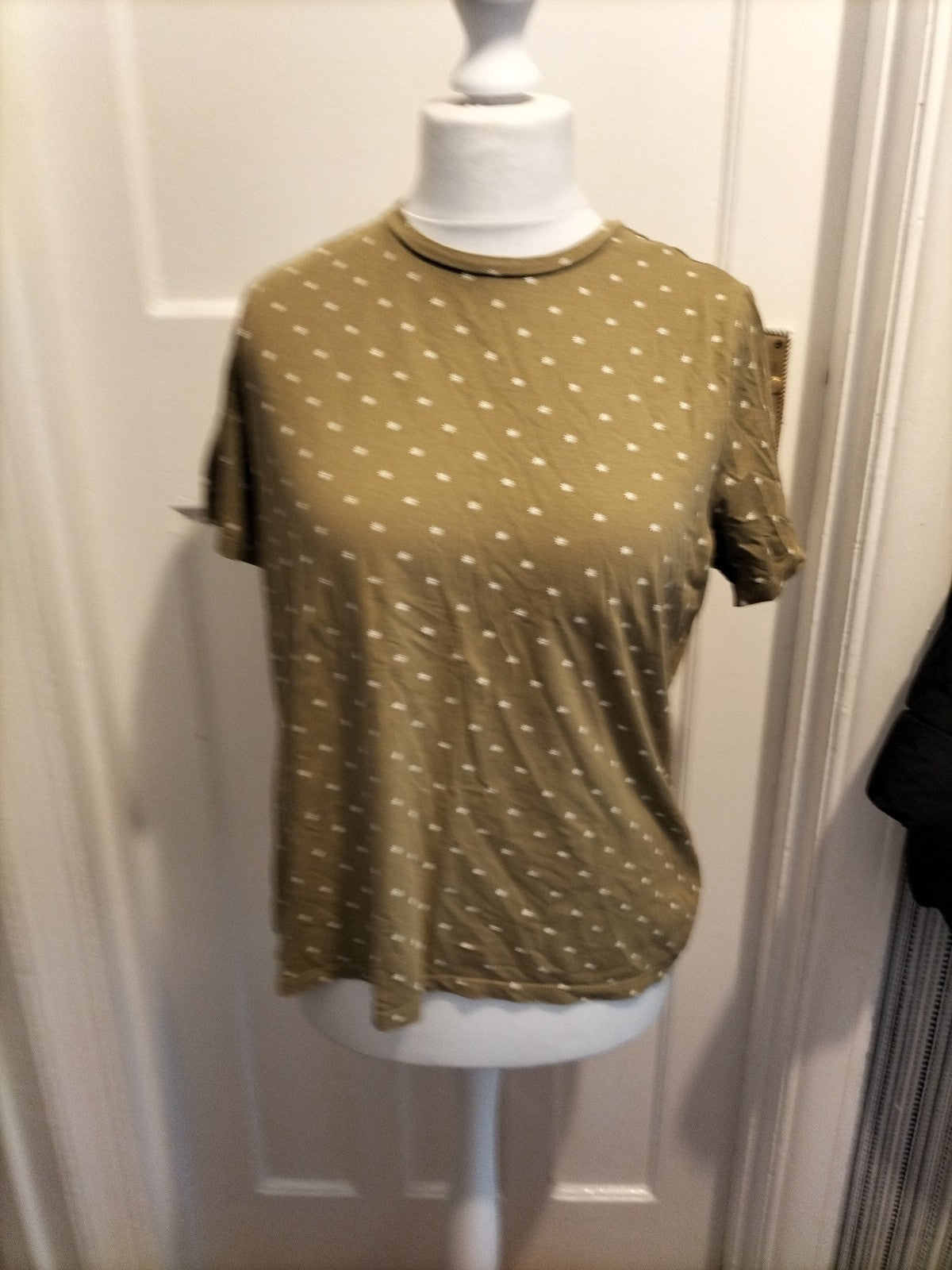 Ladies Marks And Spencer Size 14 Green And White Star Short Sleeved Tshirt