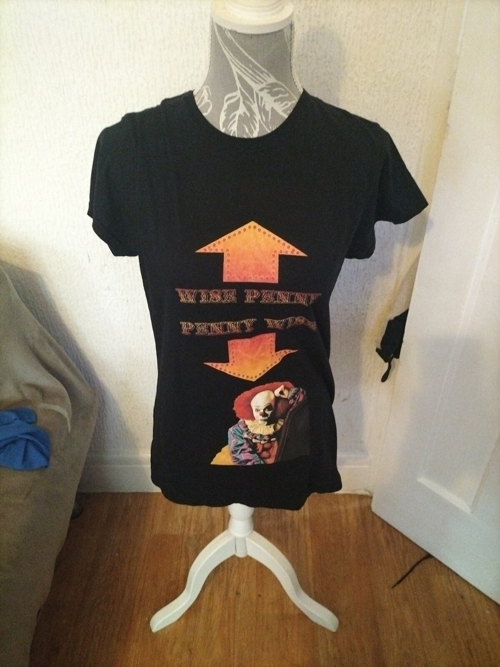 Ladies Gildan Size Xl Clown Short Sleeved Tshirt