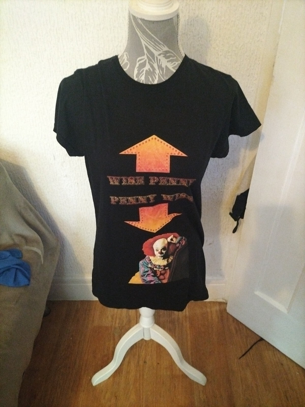 Ladies Gildan Size Xl Clown Short Sleeved Tshirt