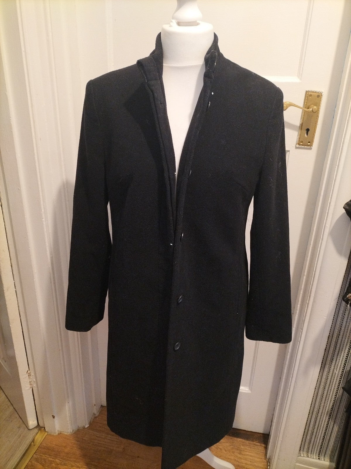Ladies Amaranto Size Large Black Lined Long Length Coat