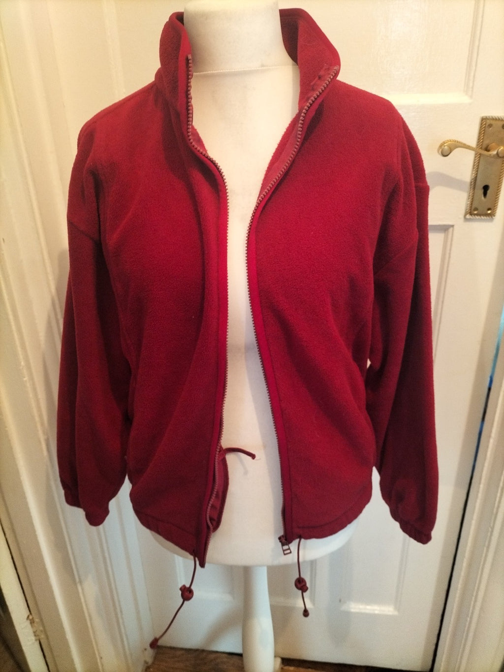 Mens Sport Limited Size Small Ruby Full Zip Jumper