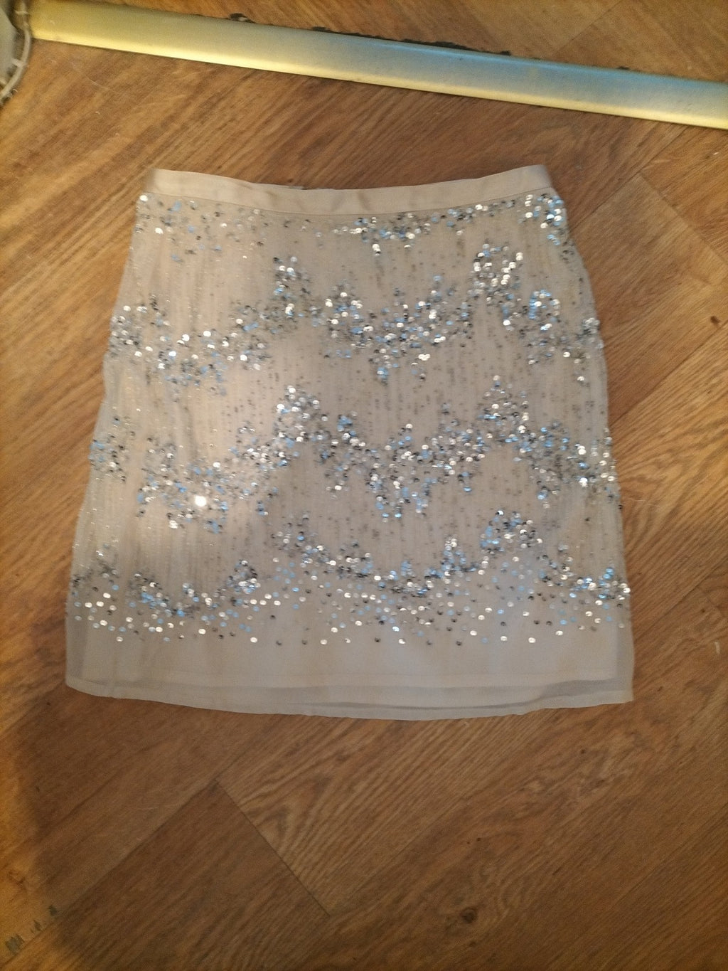 Ladies H&M Size 6 Beige Sequin Skirt