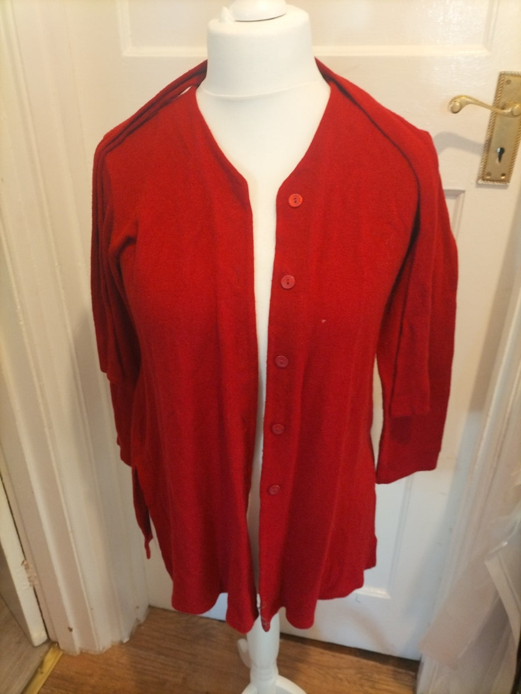Ladies EW Collections Size 12 Red Buttoned Cardigan