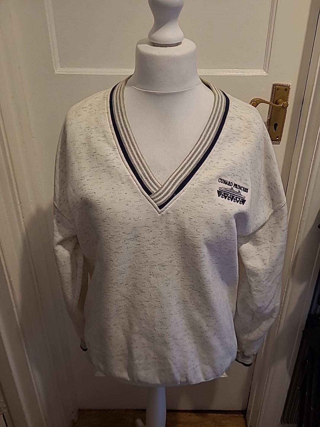 Mens Gear For Sports Medium (Cunard Princess) V-neck Long Sleeve White Fleck...