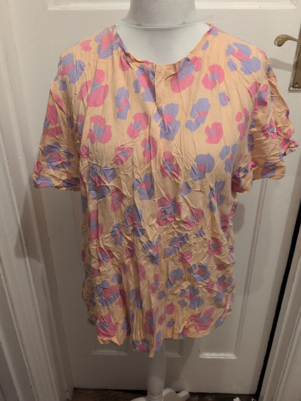 ASOS 12 Pale Peach Heart Short Sleeve T-shirt
