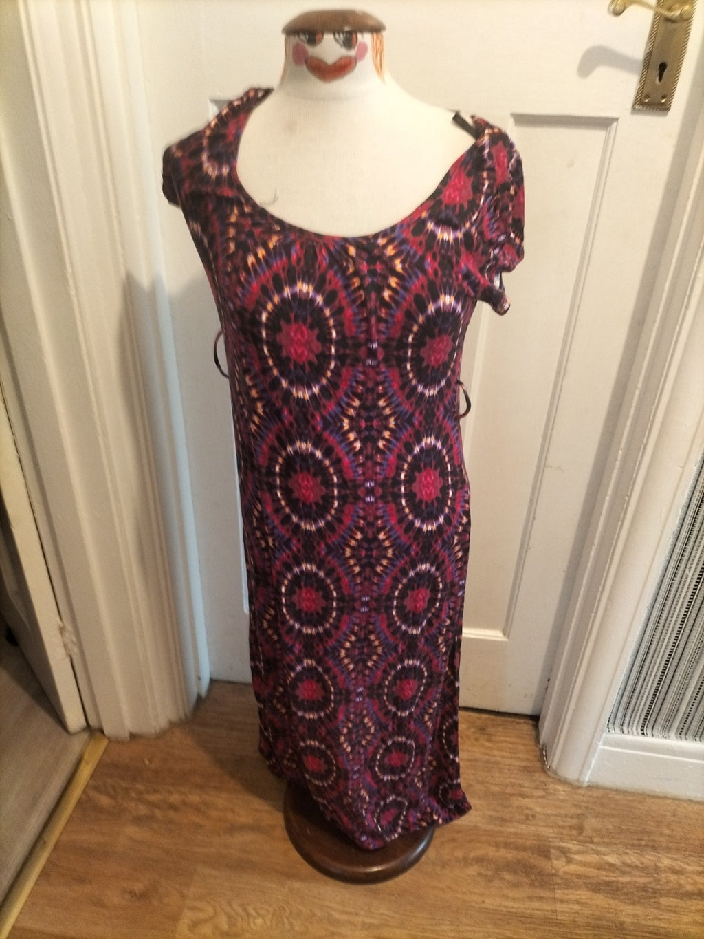 Ladies Wallis Petite Size Small Multi Purple Short Sleeved Dress