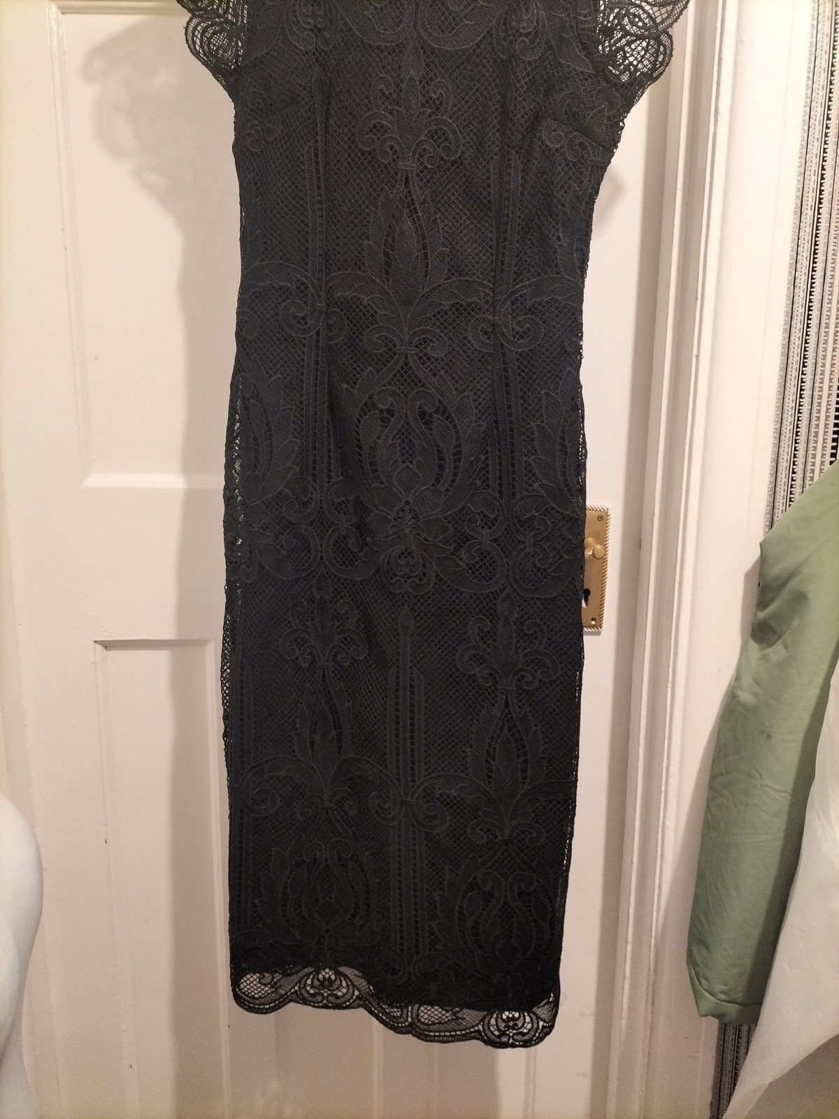 Ladies Miss Selfridge Size 8 Black Lace Lined Short Sleeved Midi Dress