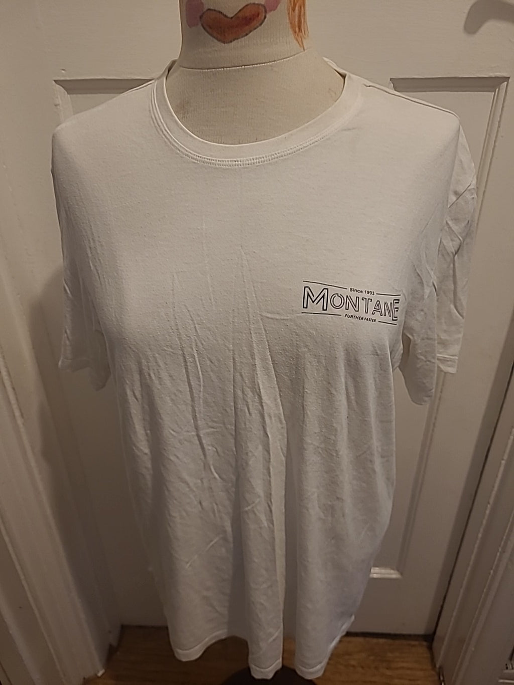 Mens Montane Size Large White Short Sleeved Tshirt