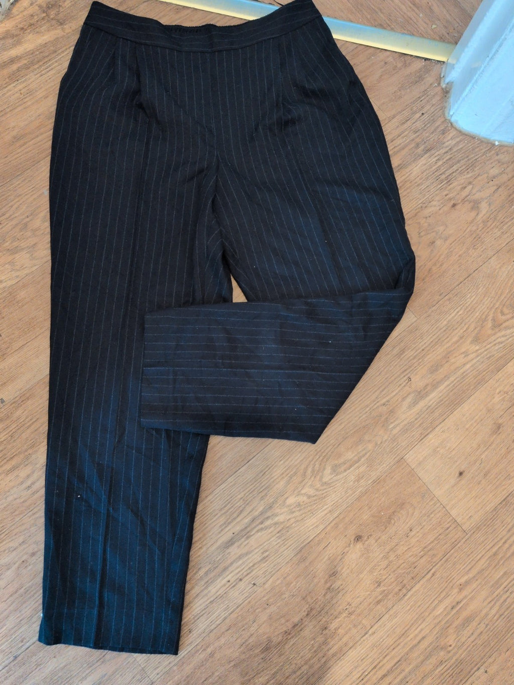 Ladies George Size 14 Black Pinstripe Imitation Fly Trousers
