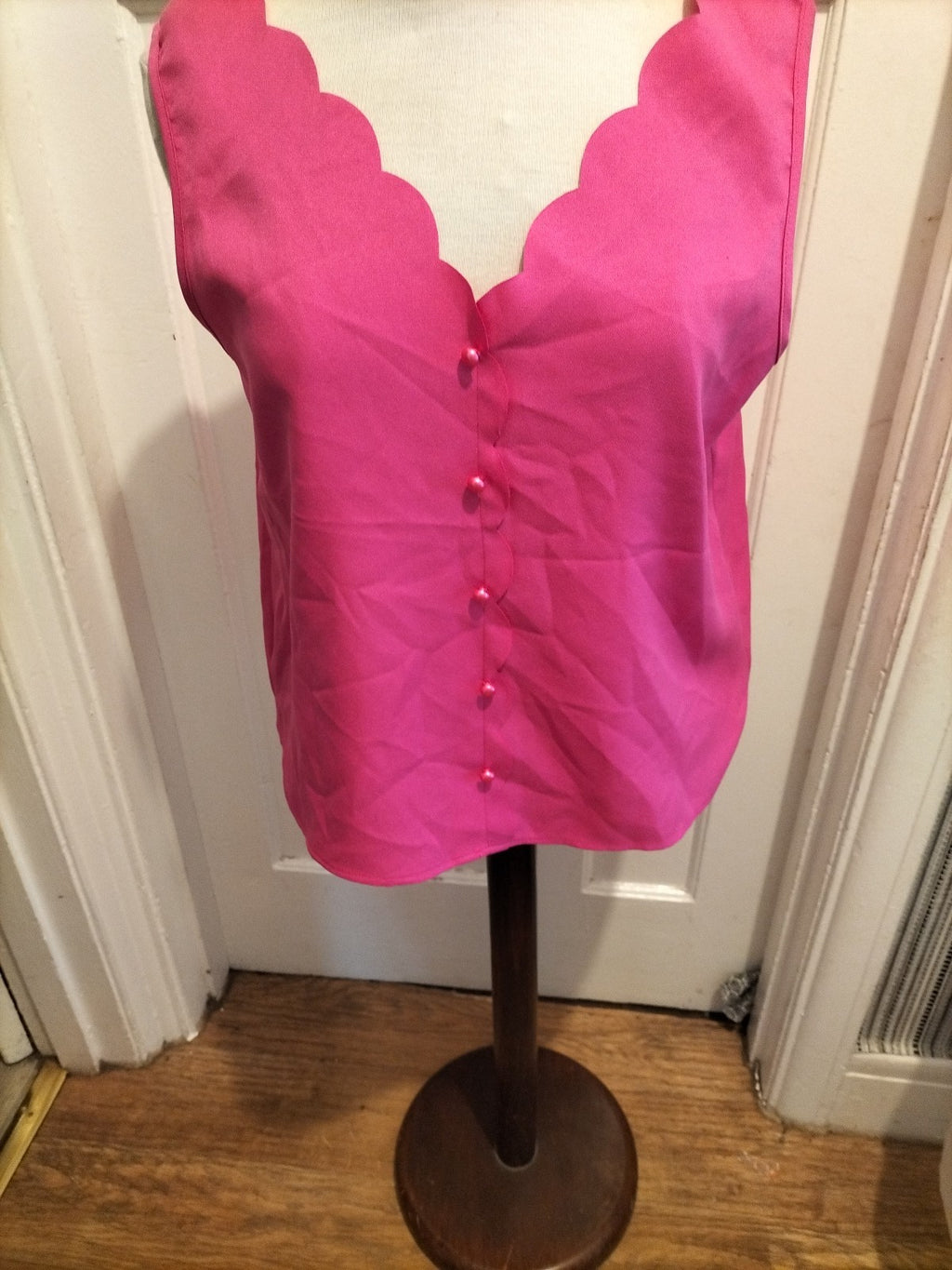 Ladies Shein Size Large Pink Sleeveless V Neck Blouse