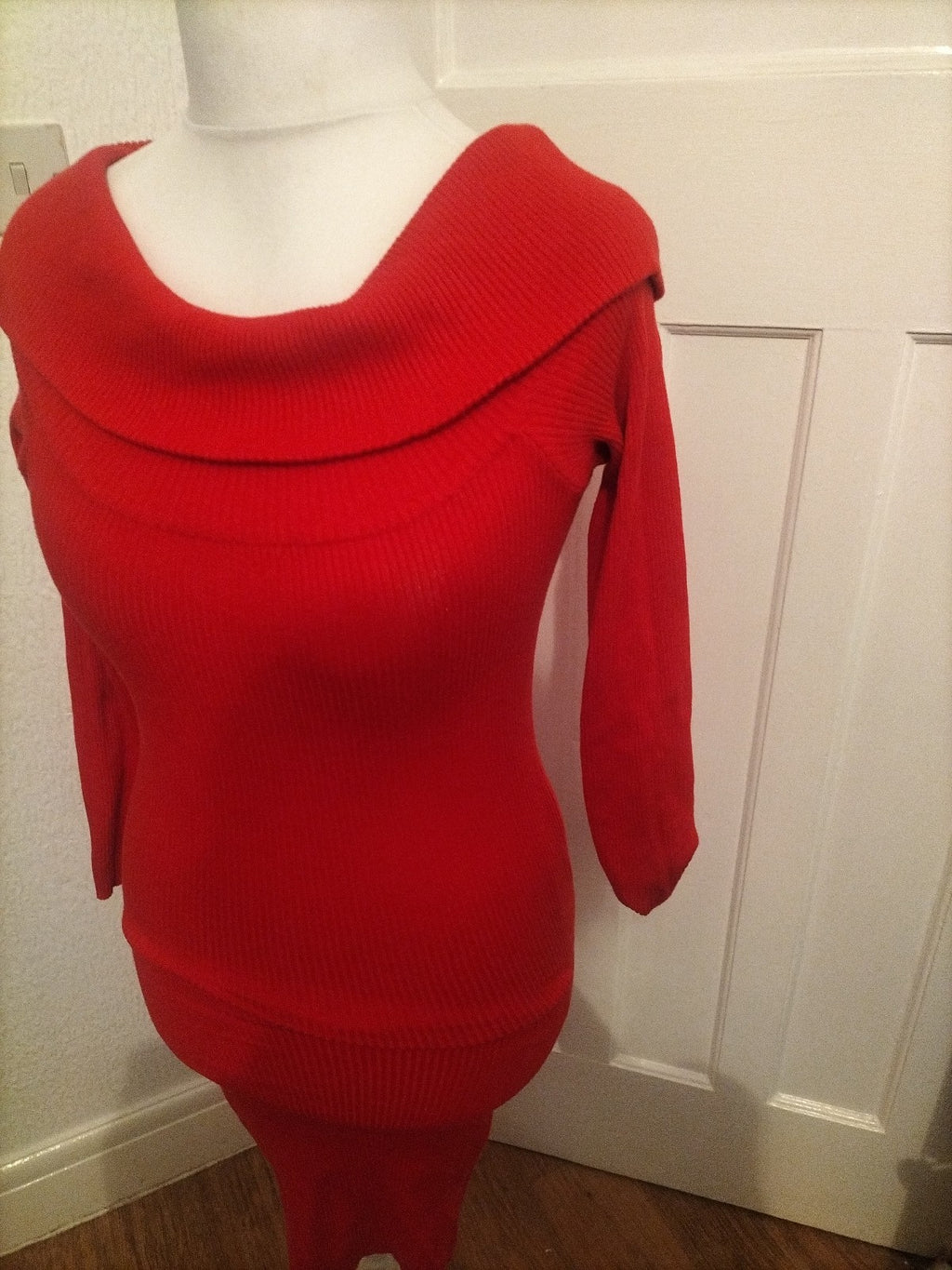 Ladies Orsay Size Large Red Ribbed Roll Neck Jumper Dress