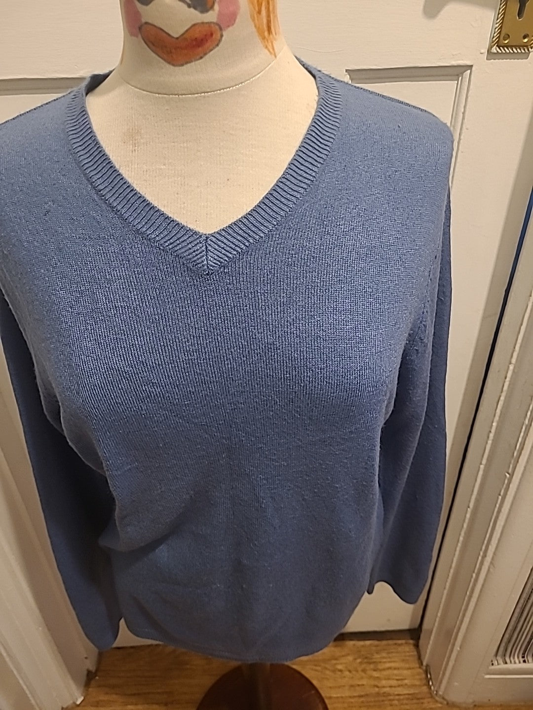 Mens Thomas Nash Size Small Blue V Neck Long Sleeved Pullover Jumper