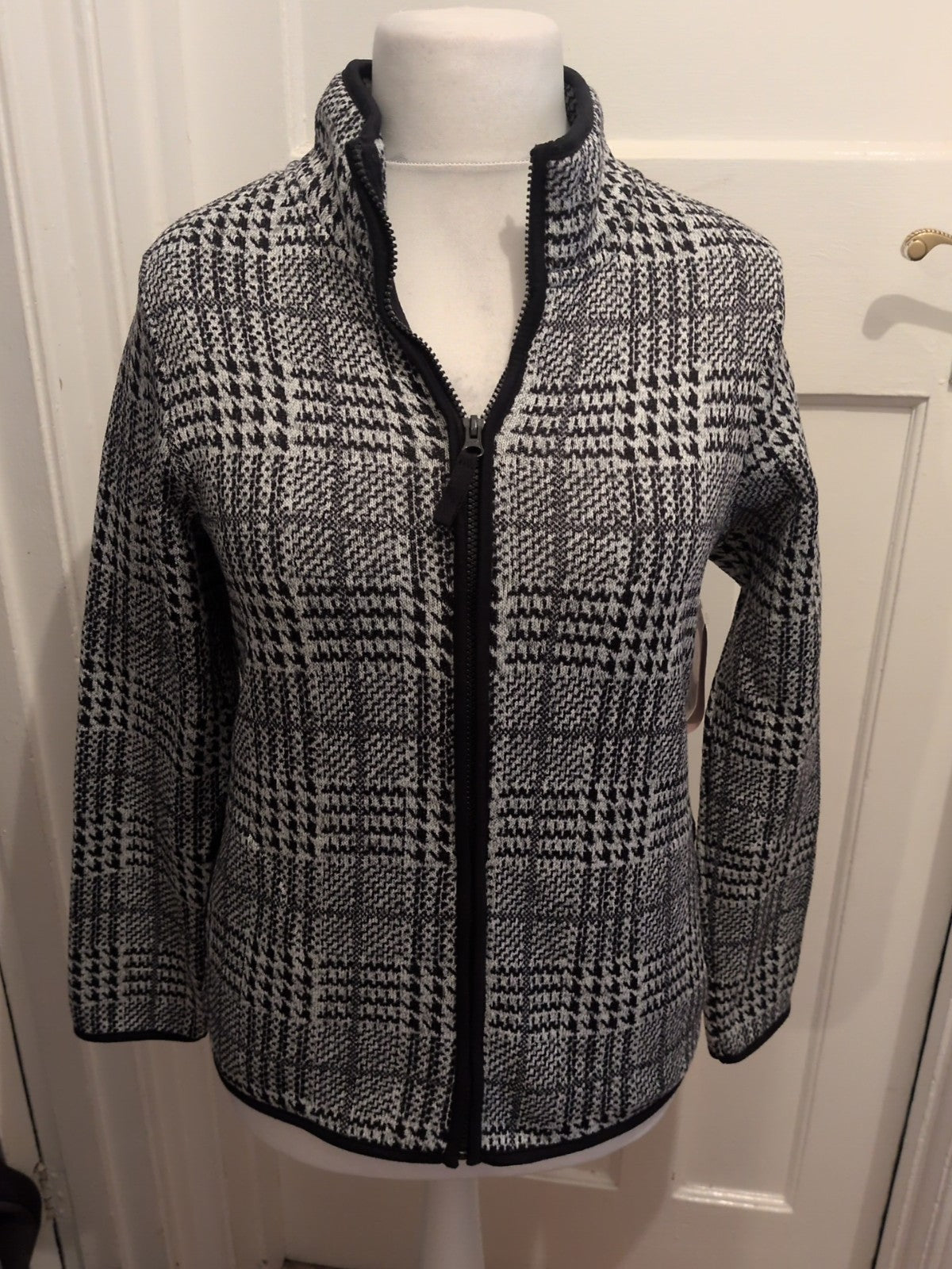 Brand New Tu 10 Grey And Black Full Zip Jumper