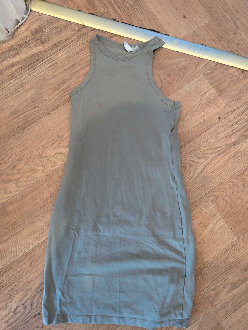 Divided Small Green Sleeveless Pencil Dress Midi