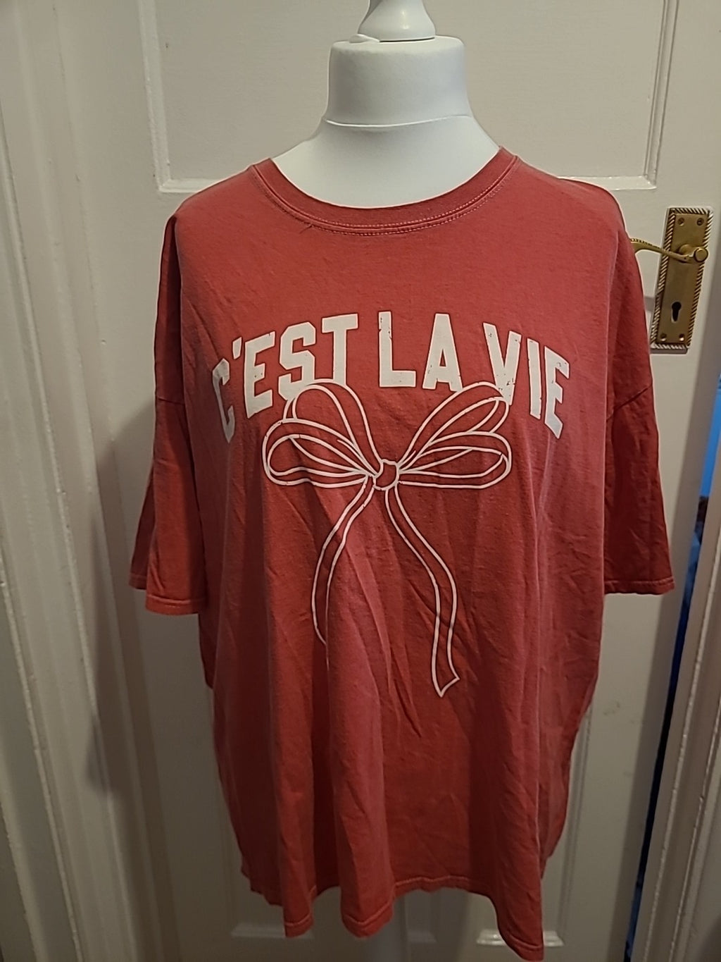 Mens XL Round Neck Short Sleeve T-shirt