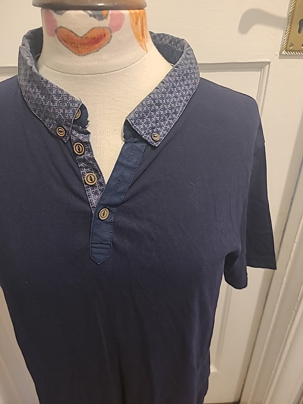 Mens Tu Size Medium Premium Navy With Detailed Collar Polo