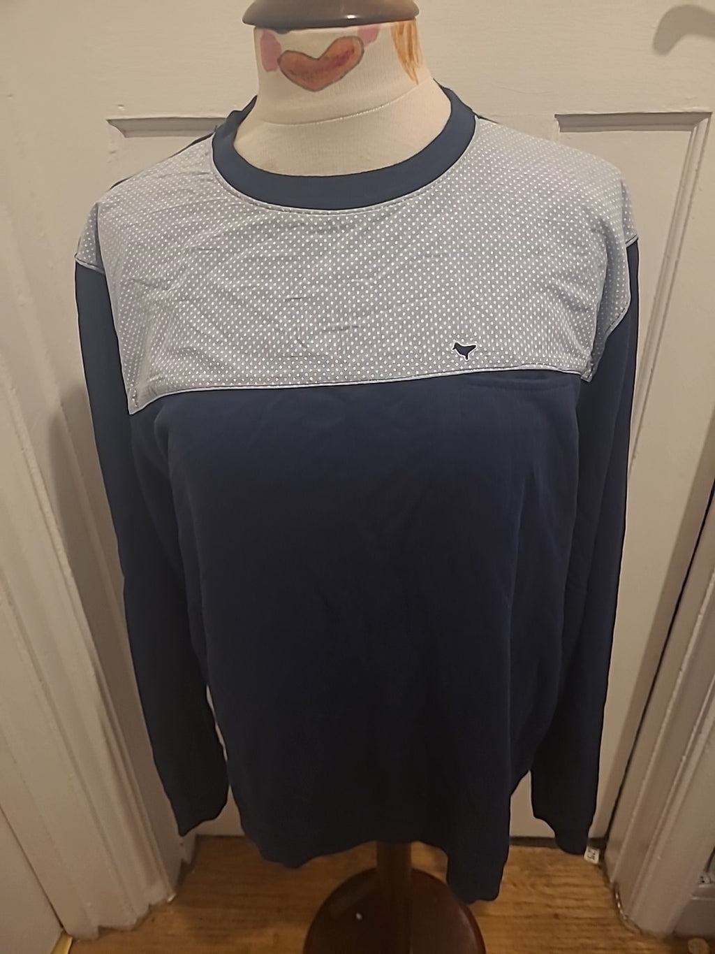 Mens Weekender Offender Size XL Navy With Pale Blue Long Sleeved Tshirt