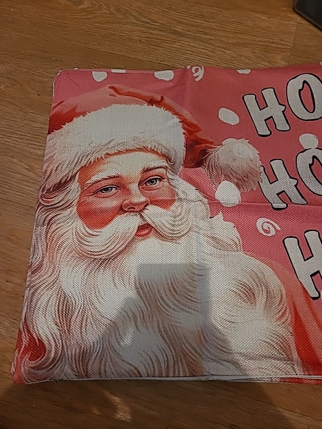 Brand New Pink And White Father Santa Christmas Ho Ho Ho Cushion Covers Set Of 4