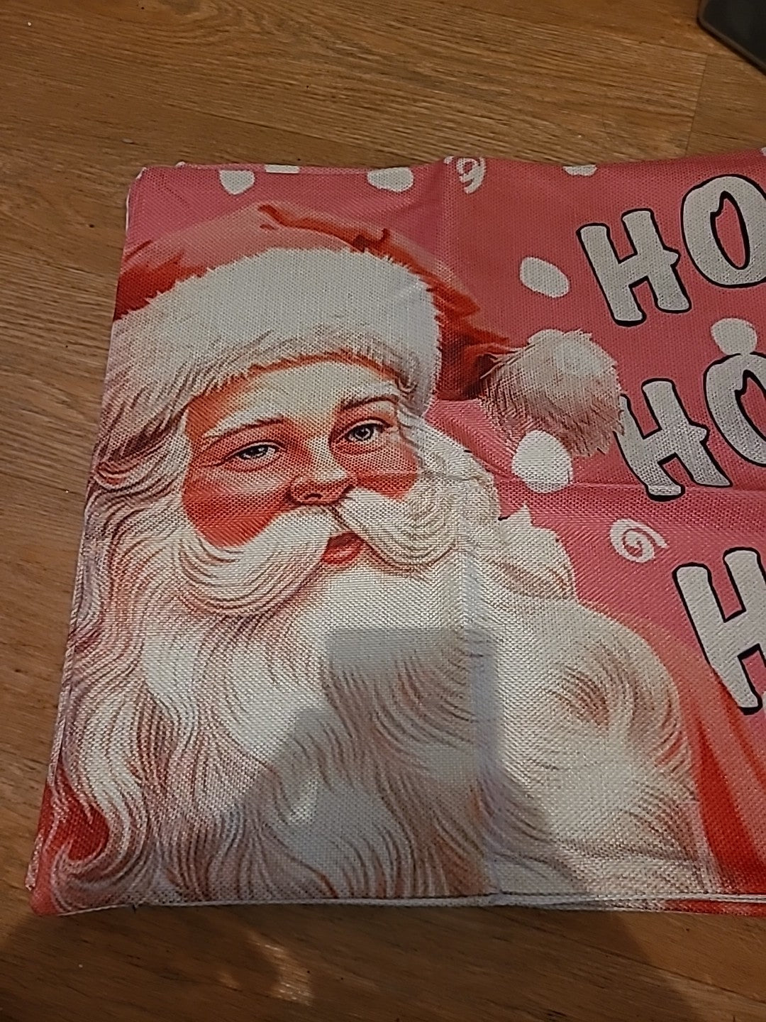 Brand New Pink And White Father Santa Christmas Ho Ho Ho Cushion Covers Set Of 4