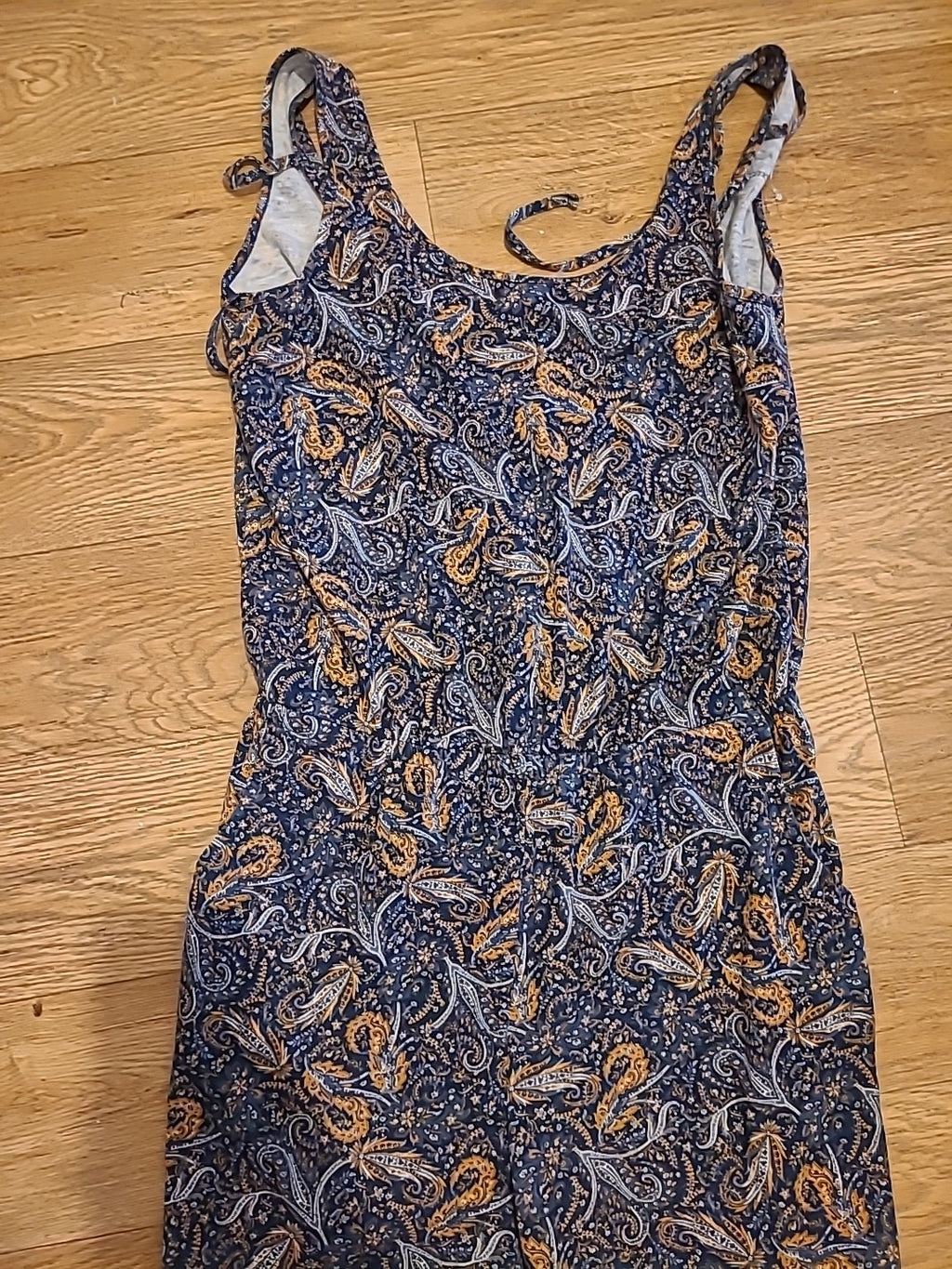 Ladies Size Medium Multi Aztec Sleeveless V Neck Playsuit
