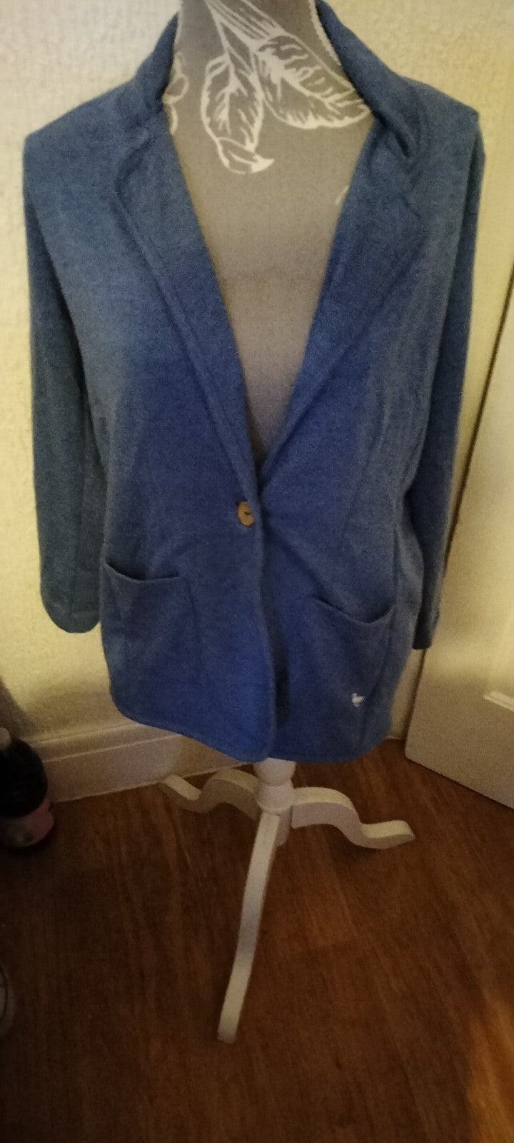 Ladies EWM Size Medium Blue Long Sleeved Lined Jacket