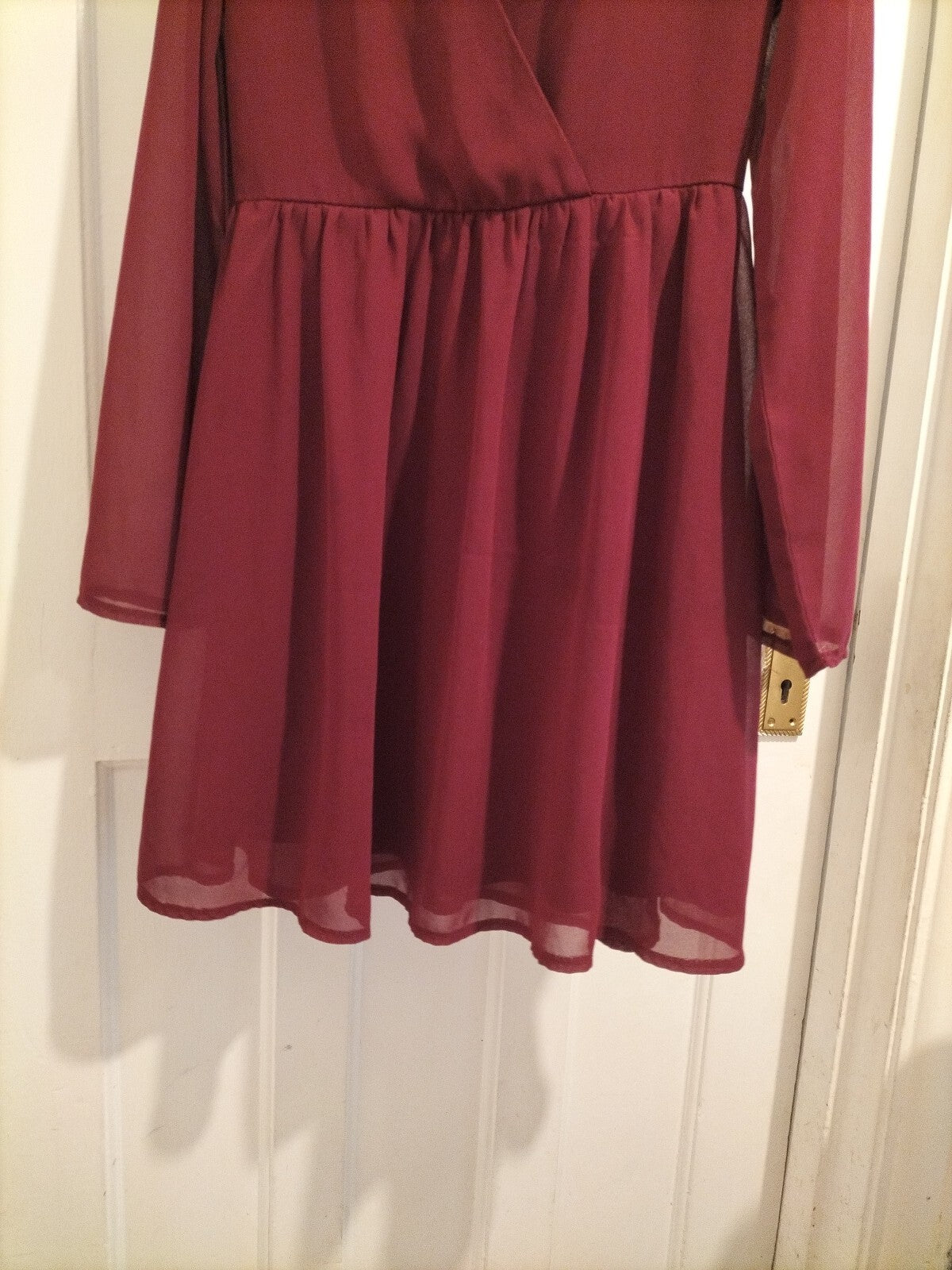 Ladies Los Angeles Size Small Purple Long Sleeve Zipped Back Flowy Dress