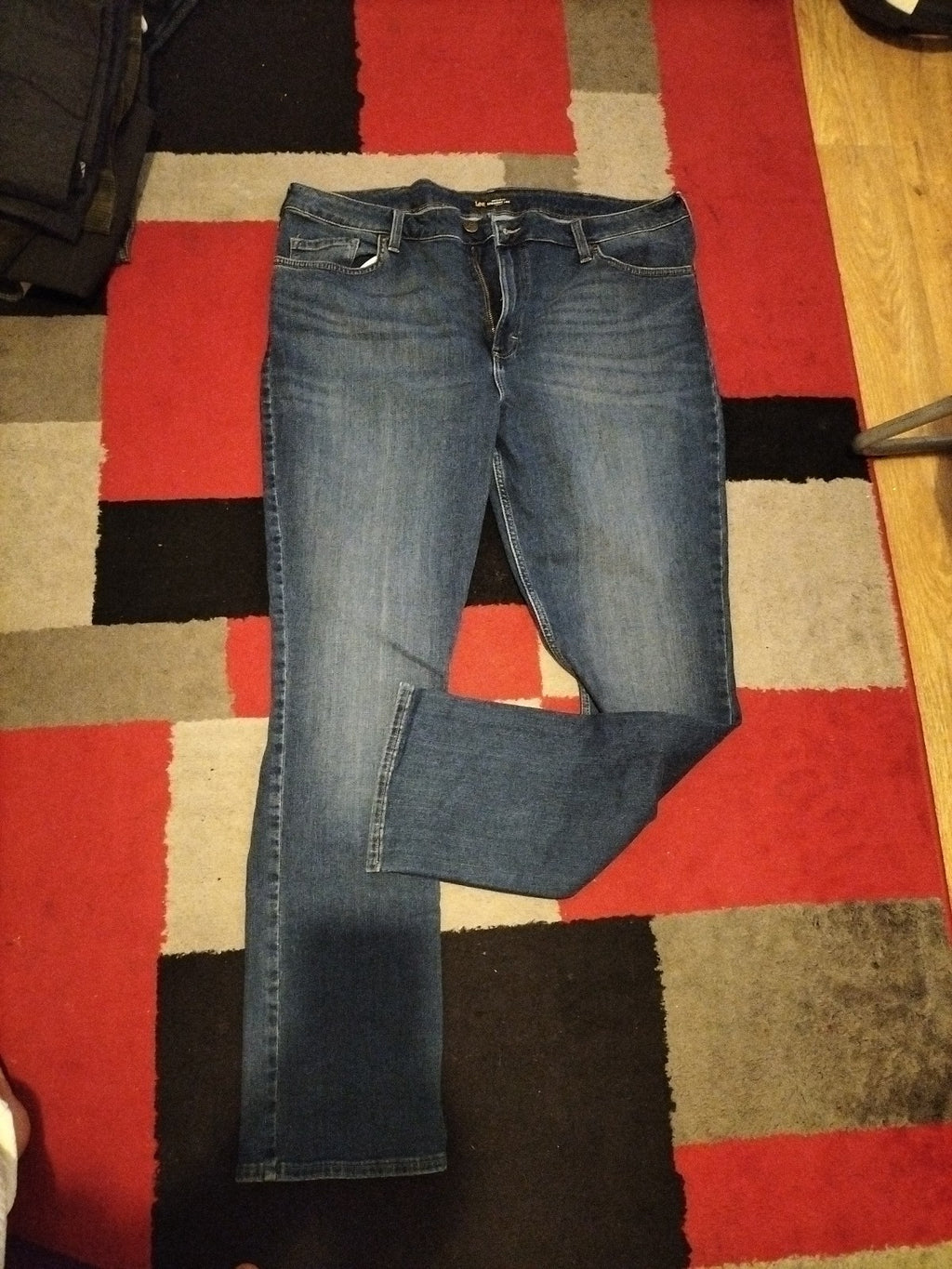 Mens Lee Size 36x33 Straight Leg Regular Fit Mid Rise Jeans