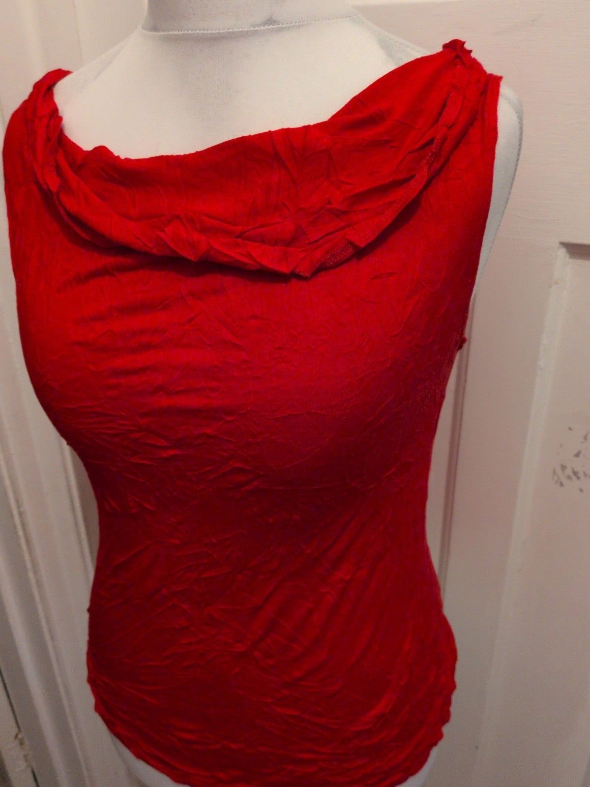 Massimo Dutti Small Red Sleeveless T-shirt