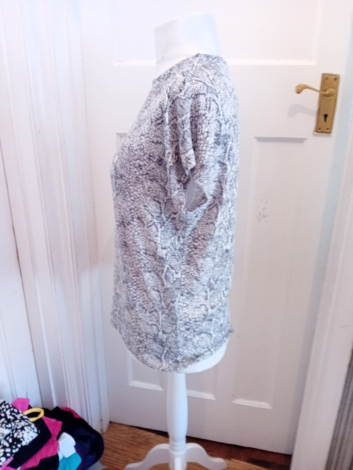 Tu 12 Navy Grey And White Short Sleeve Blouse
