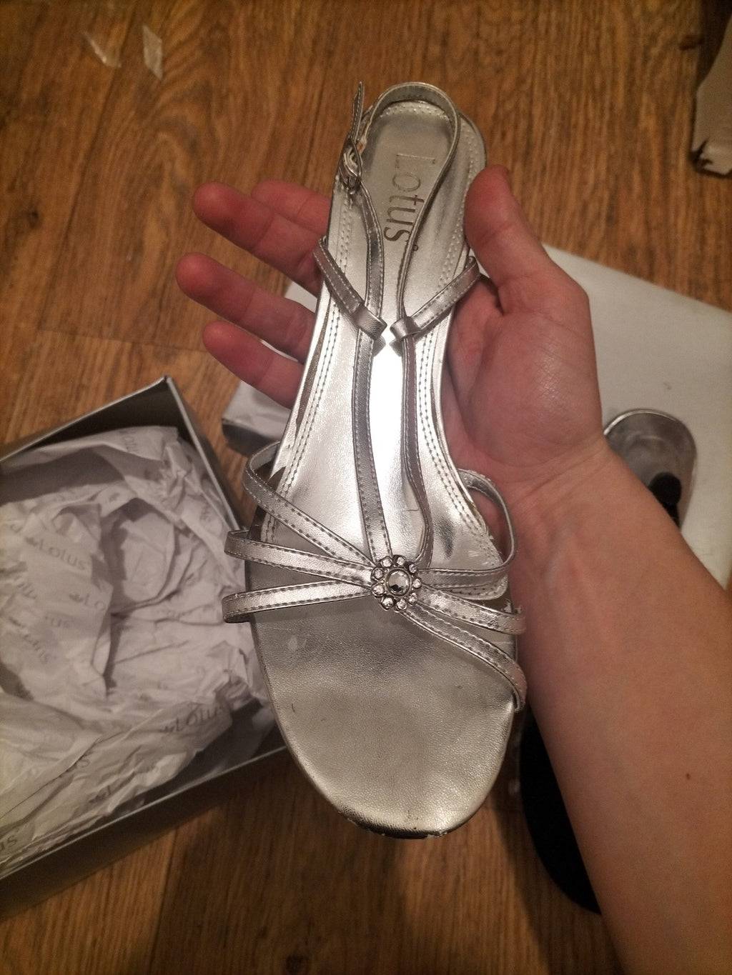 Brand New Ladies Lotus Size 6 Silver Heels