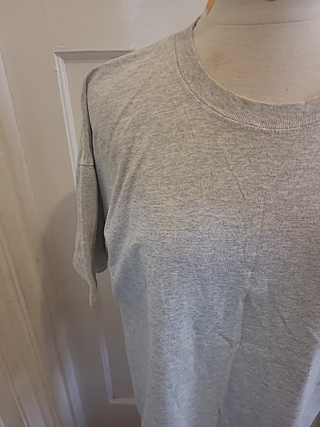 Mens Fruits Of The Loom Size XL Grey Short Sleeved Cotton Tshirt