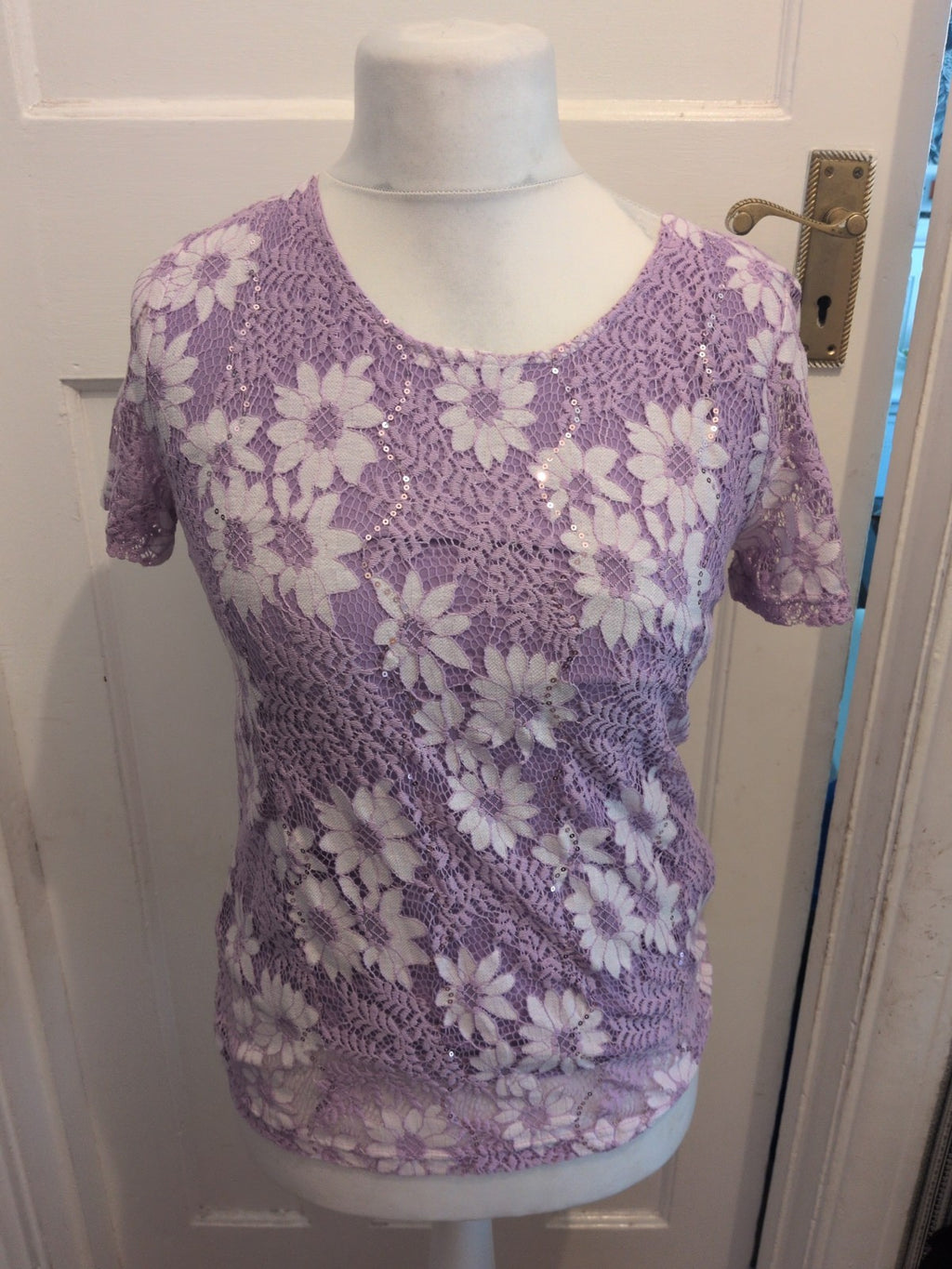 Brand New Ladies Text Size Small Purple Floral Lined Short Sleeve Blouse