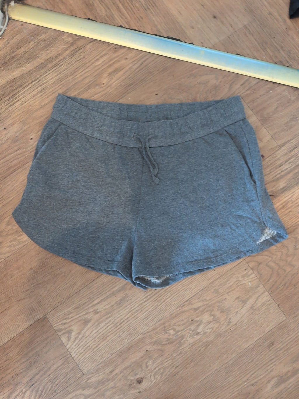 H&M Medium Grey Elasticated Shorts