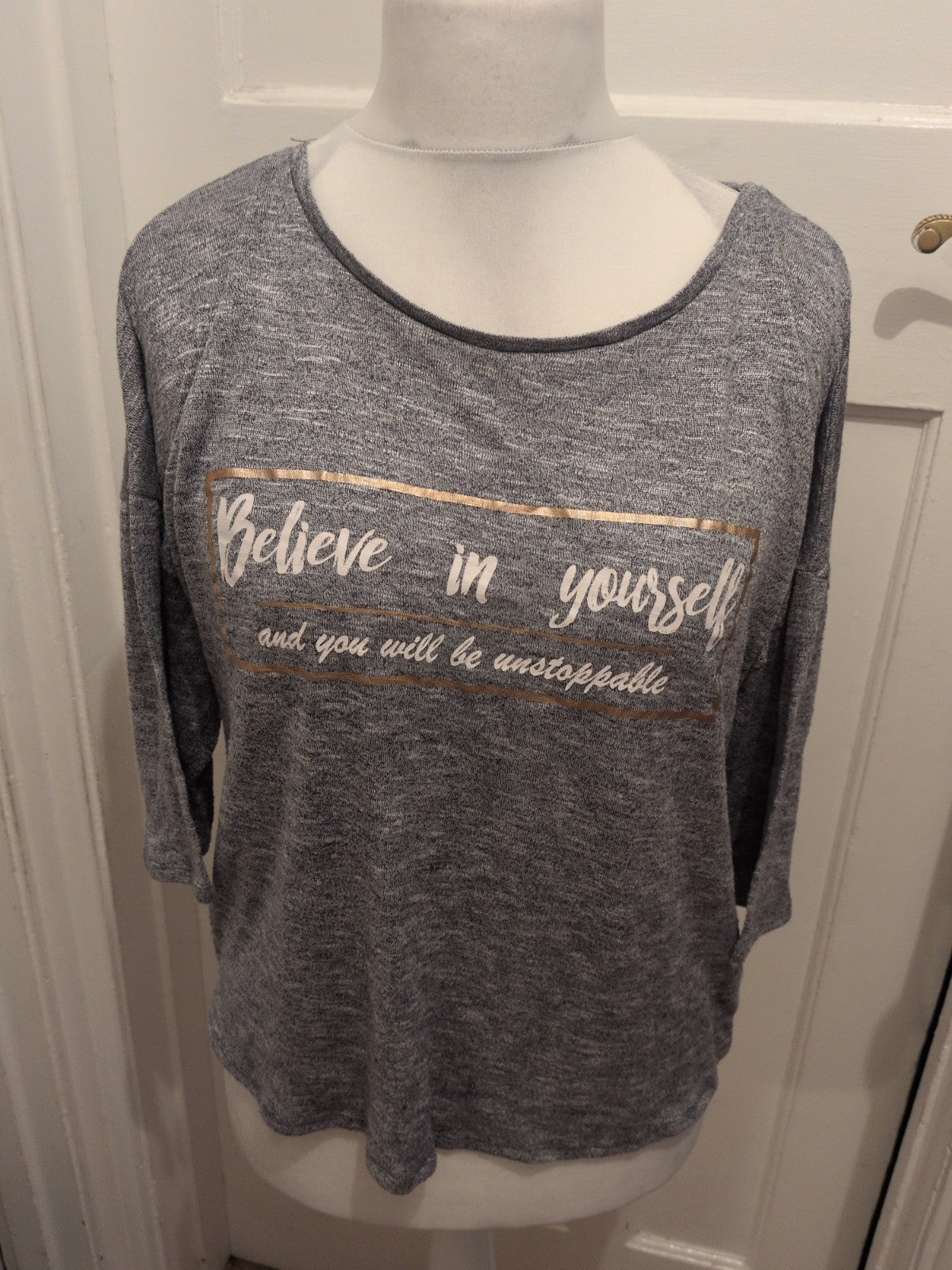 Papaya 16 Grey Fleck "Believe In Yourself" T-shirt Long Sleeve