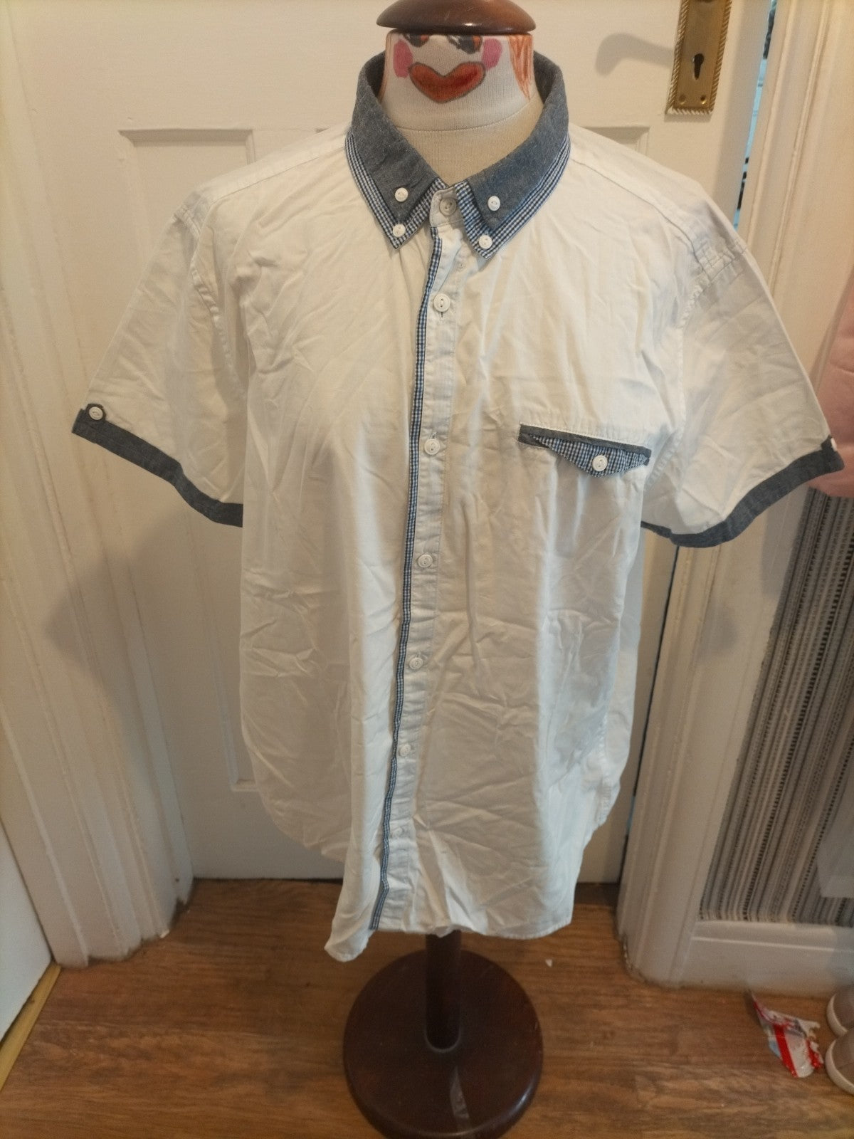 Mens Cedarwood State Size 2XL White With Grey Short Sleeved Shirt