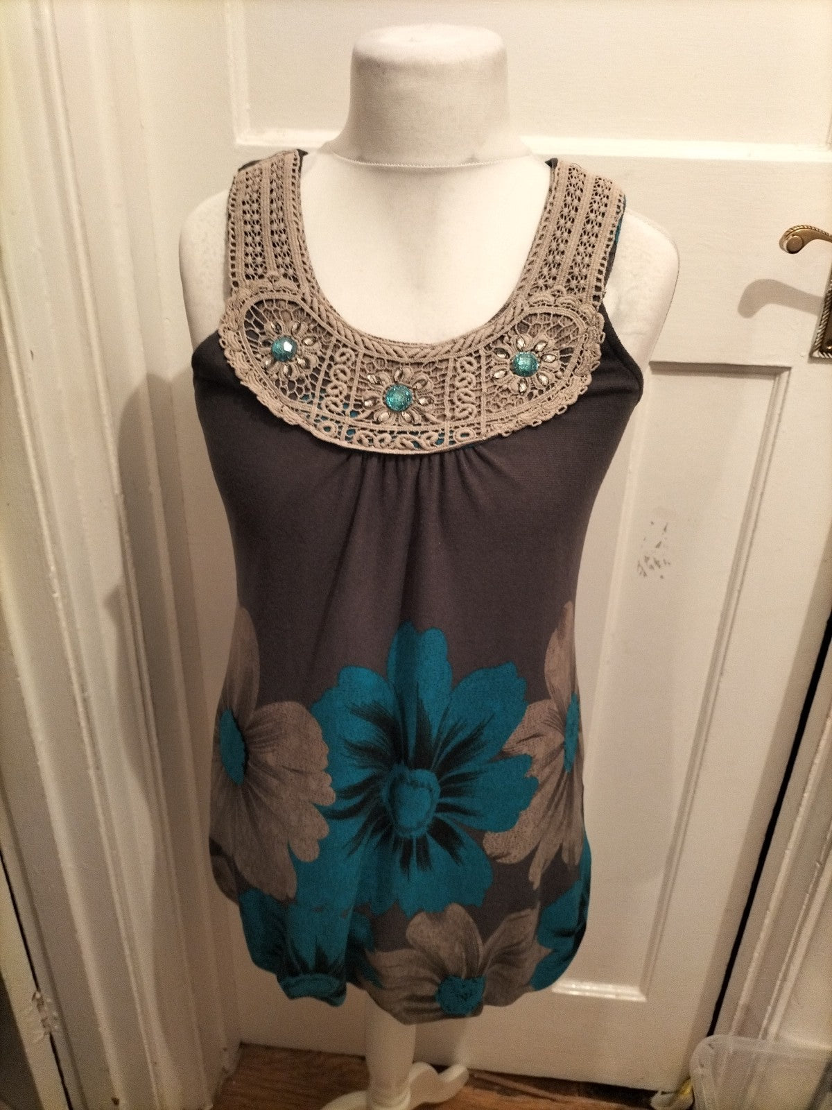 Ladies Pussycat Size Small Grey Toned And Blue Sleeveless Dress