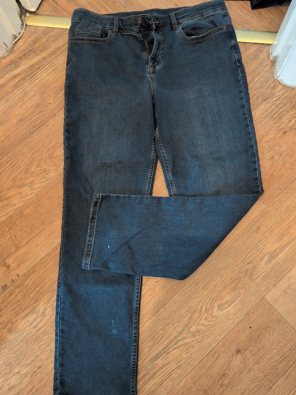 Tu 36R Straight Jeans