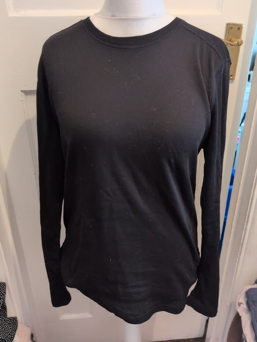 Esmara Large Black Round Neck Long Sleeve T-shirt