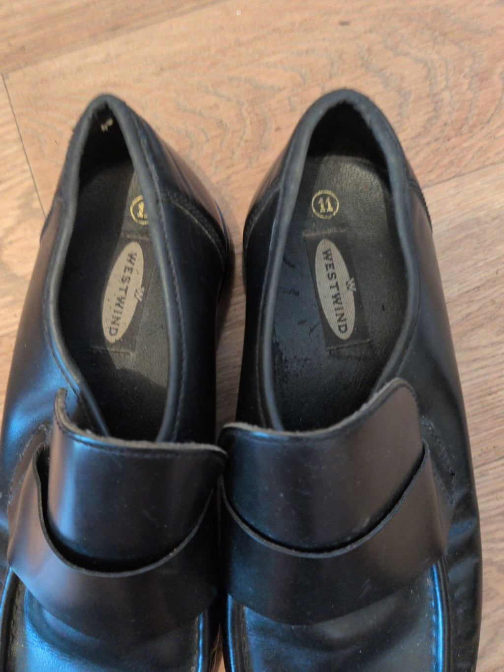 Westwind UK 11 Black Smart Shoe