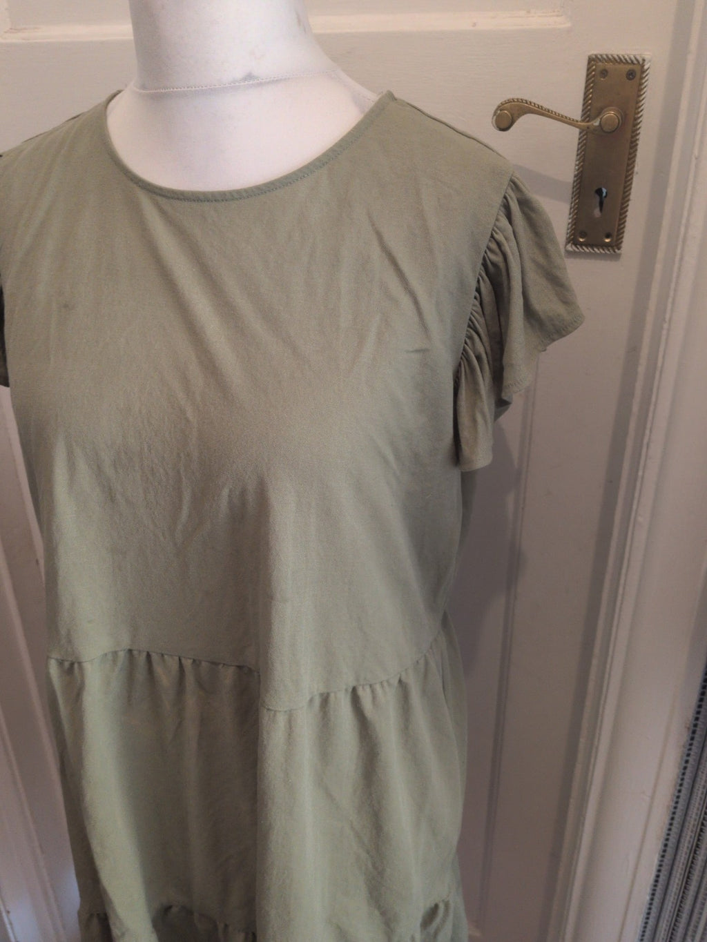 Ladies Primark Size Large Green Round Neck Short Sleeve Dress